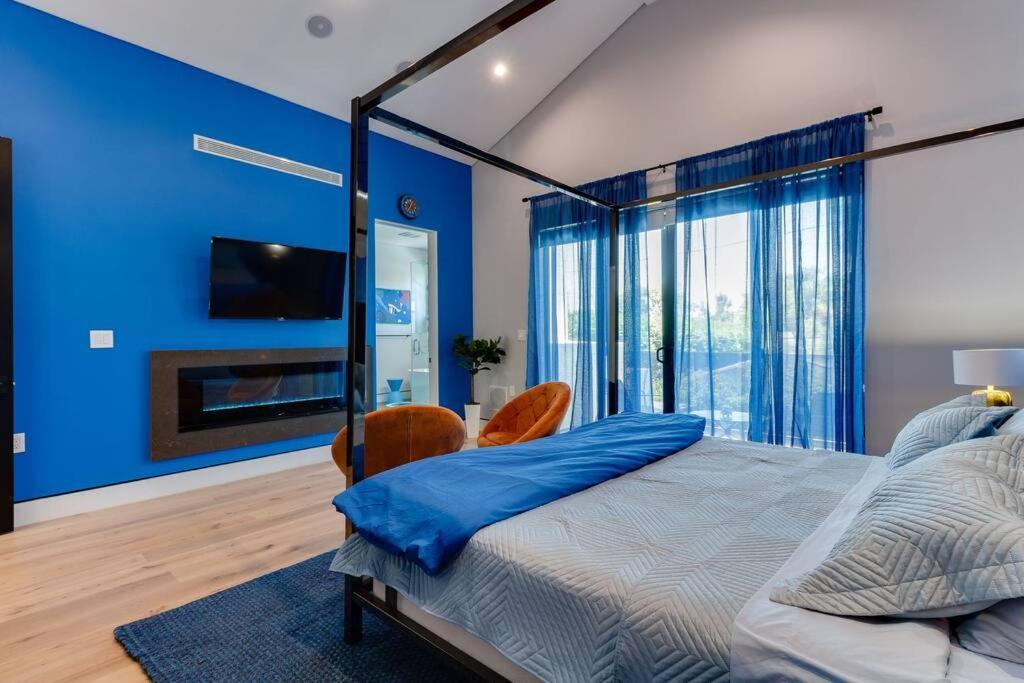 Villa Posh Luxury Modern With Pool And Rooftop Deck *